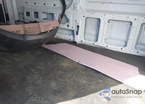 2018 Ford Transit-250 из США, поврежденный, VIN 1FTYR2CG7JKA05067